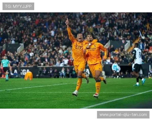 皇马半场压制瓦伦西亚，姆巴佩两度威胁射门